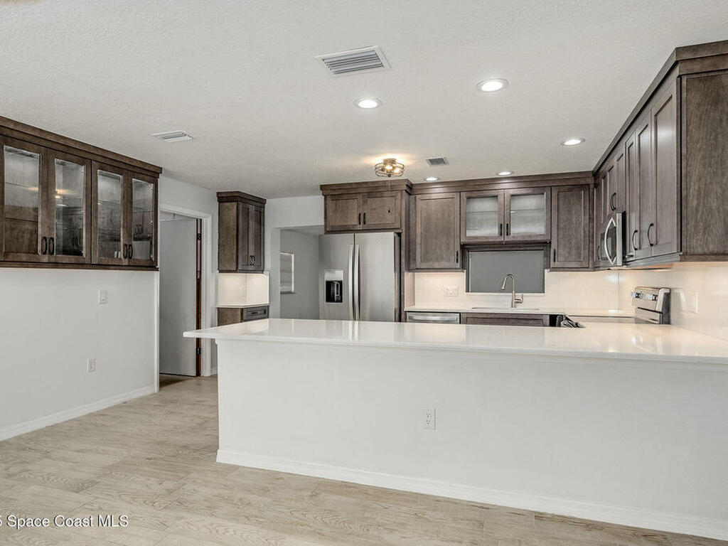 3744 N Sherwood Circle, Cocoa, FL 32926