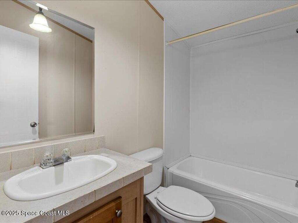1067 Palm Court, Okeechobee, FL 34974