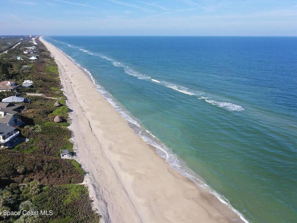 107 Seagrape Road, Melbourne Beach, FL 32951