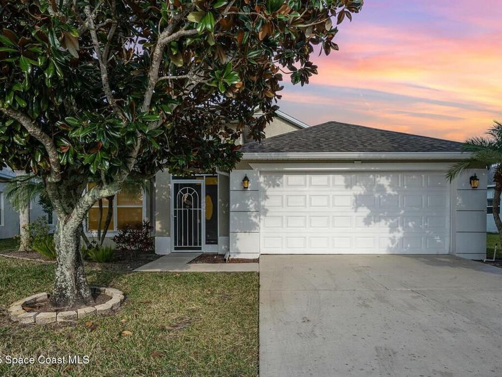 3300 Deer Lakes Drive, Melbourne, FL 32940