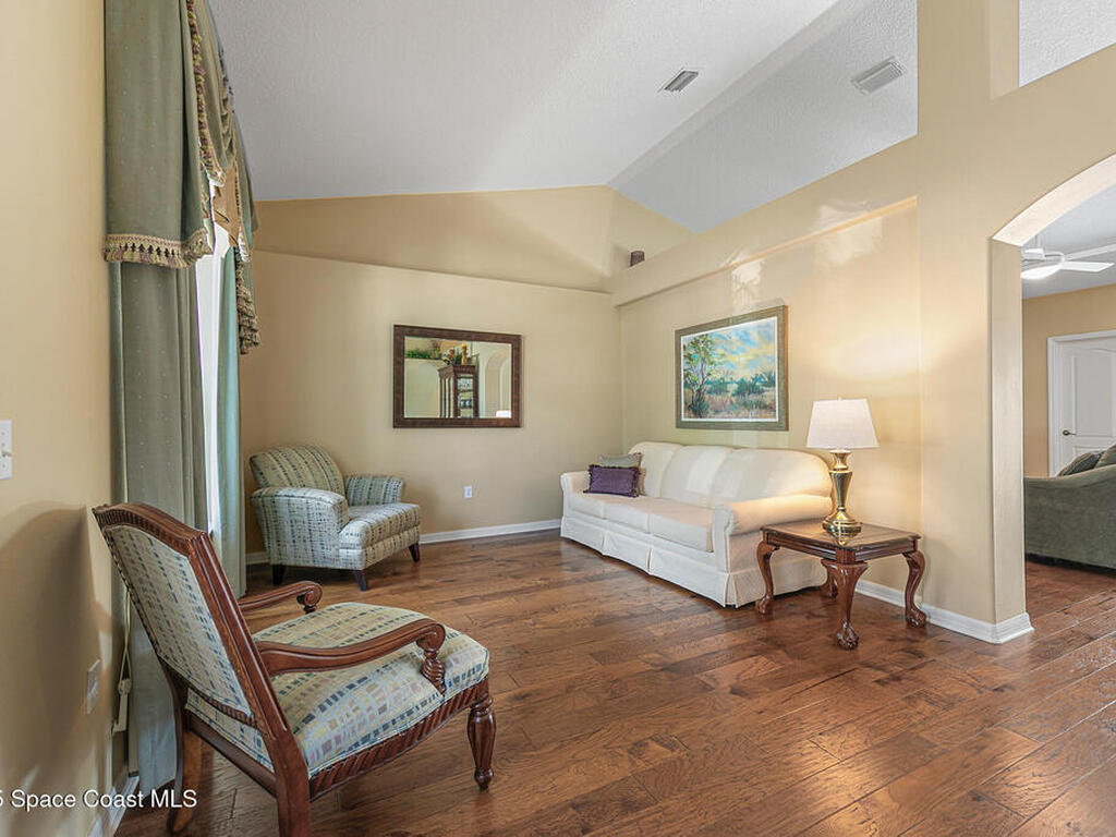 2463 Woodfield Circle, Melbourne, FL 32904