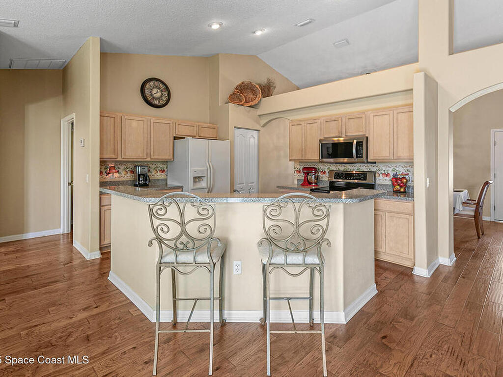 2463 Woodfield Circle, Melbourne, FL 32904