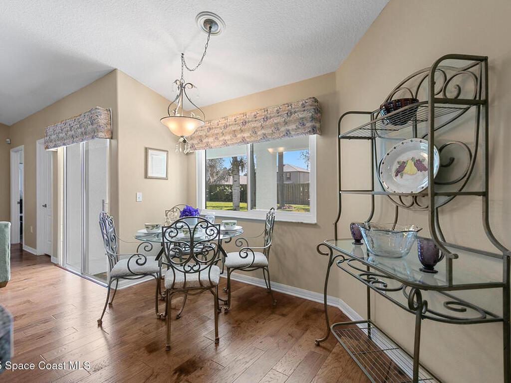 2463 Woodfield Circle, Melbourne, FL 32904