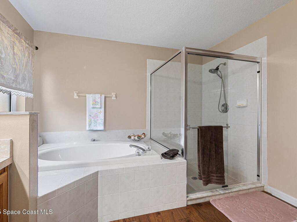 2463 Woodfield Circle, Melbourne, FL 32904
