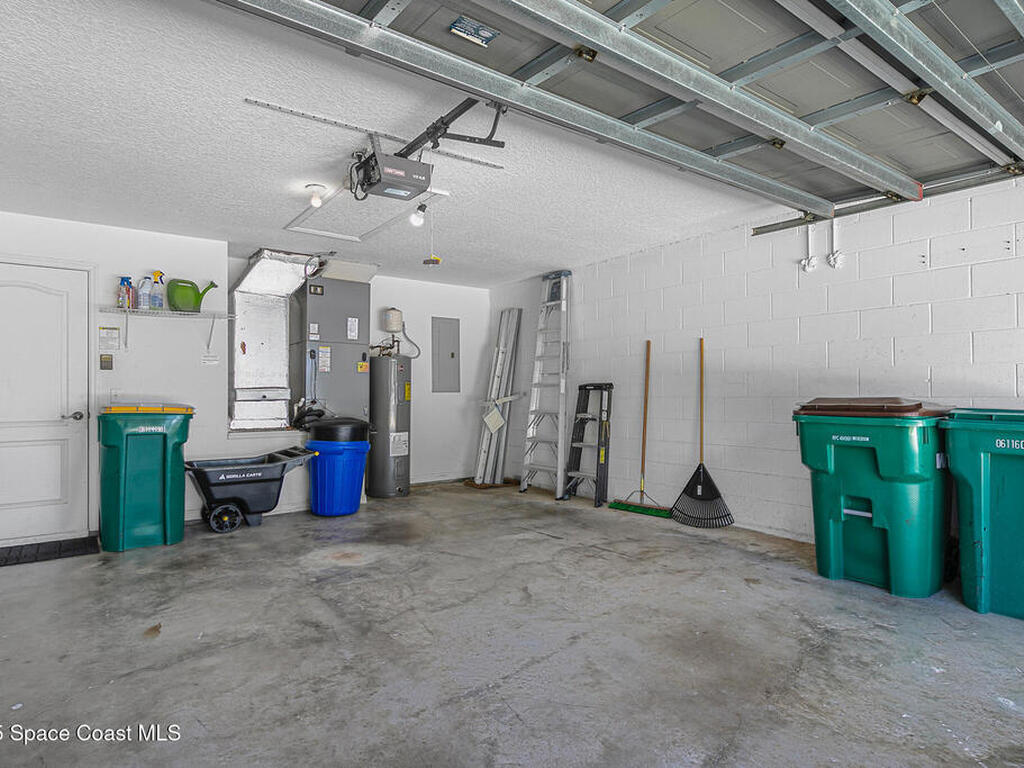 2463 Woodfield Circle, Melbourne, FL 32904