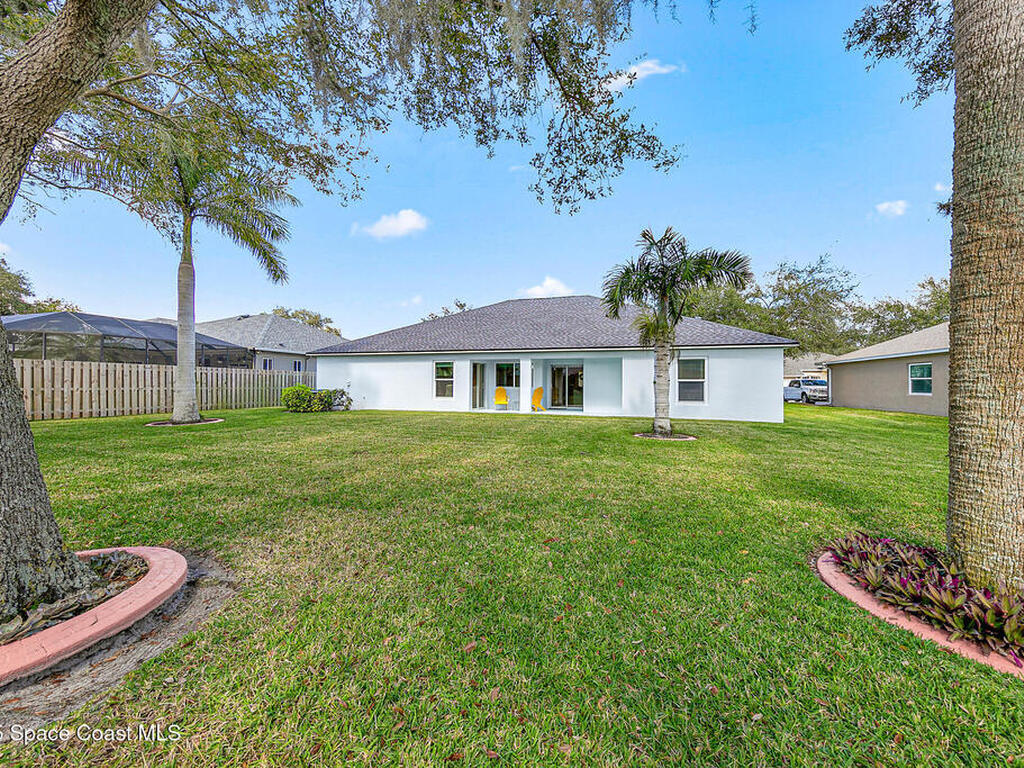 2463 Woodfield Circle, Melbourne, FL 32904