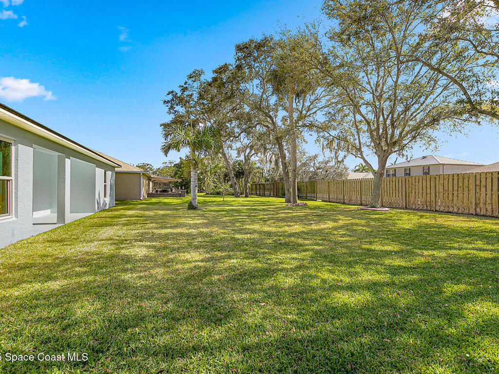 2463 Woodfield Circle, Melbourne, FL 32904