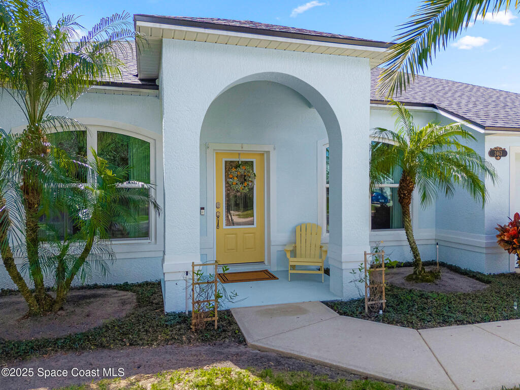2463 Woodfield Circle, Melbourne, FL 32904