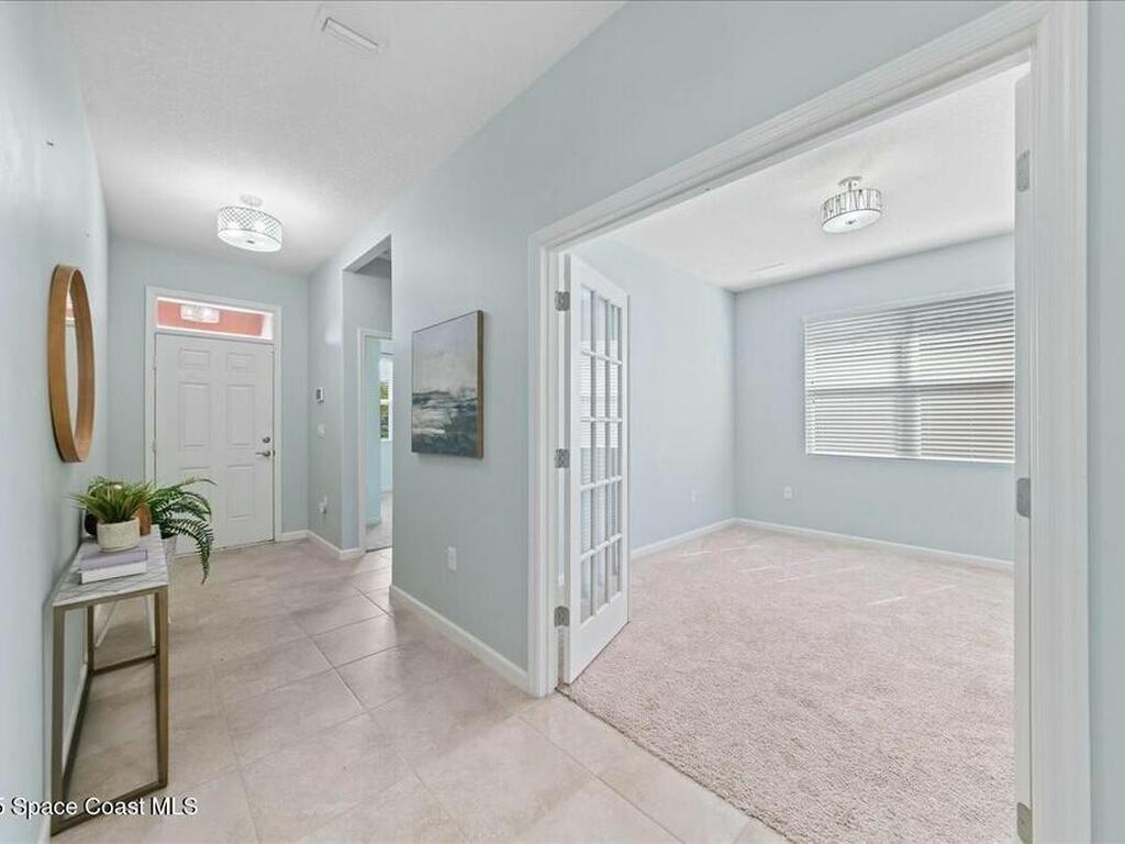 532 Sedges Avenue, West Melbourne, FL 32904