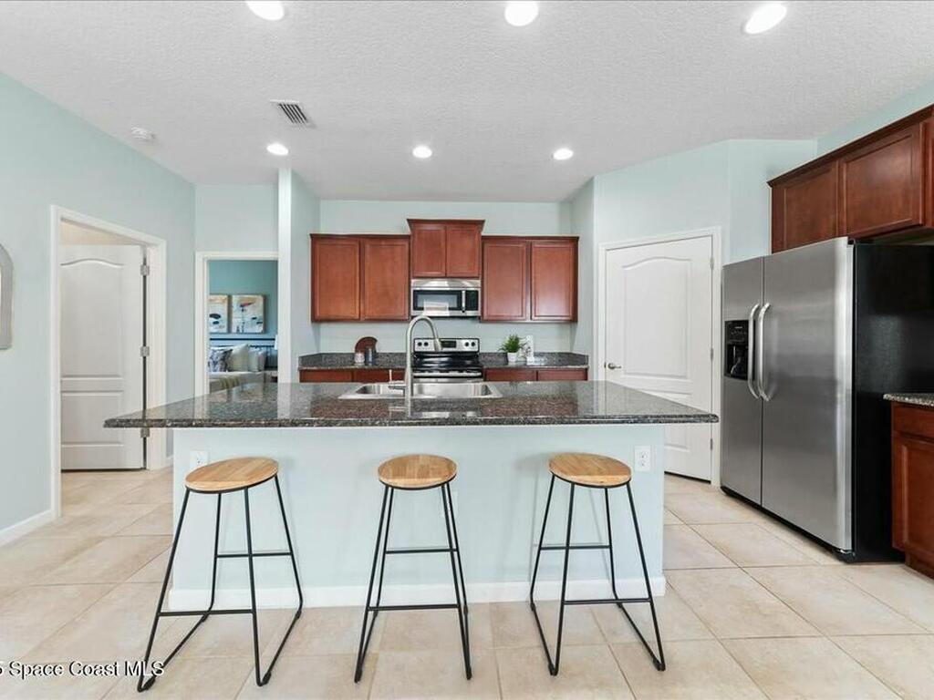 532 Sedges Avenue, West Melbourne, FL 32904