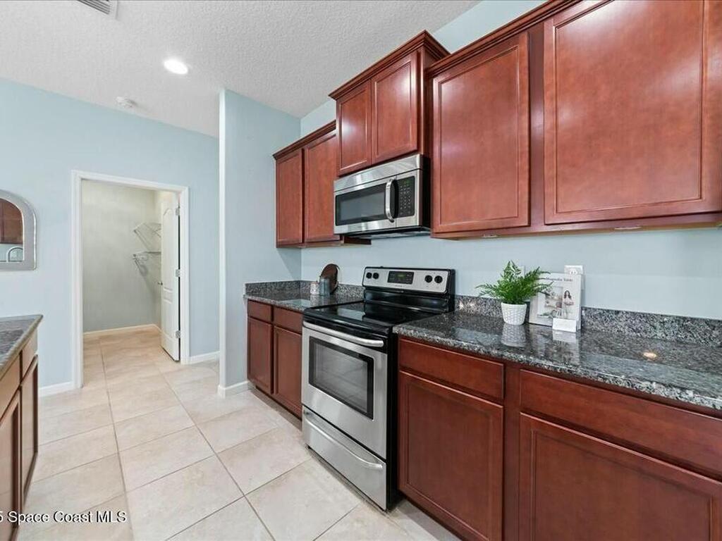 532 Sedges Avenue, West Melbourne, FL 32904