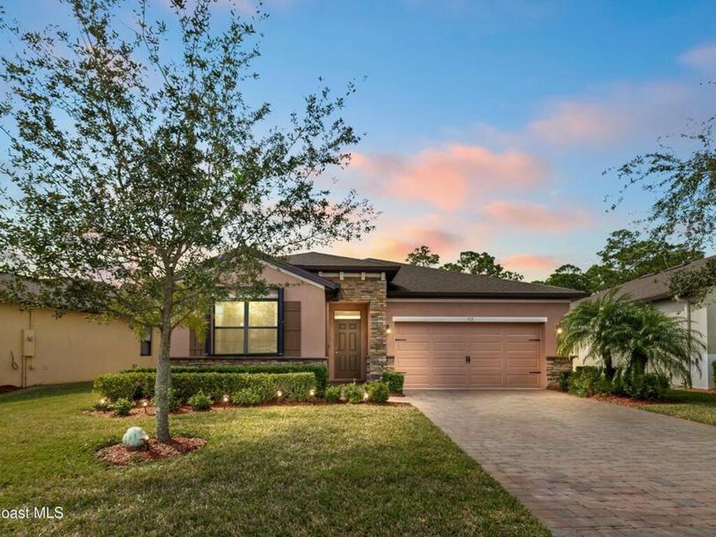 532 Sedges Avenue, West Melbourne, FL 32904