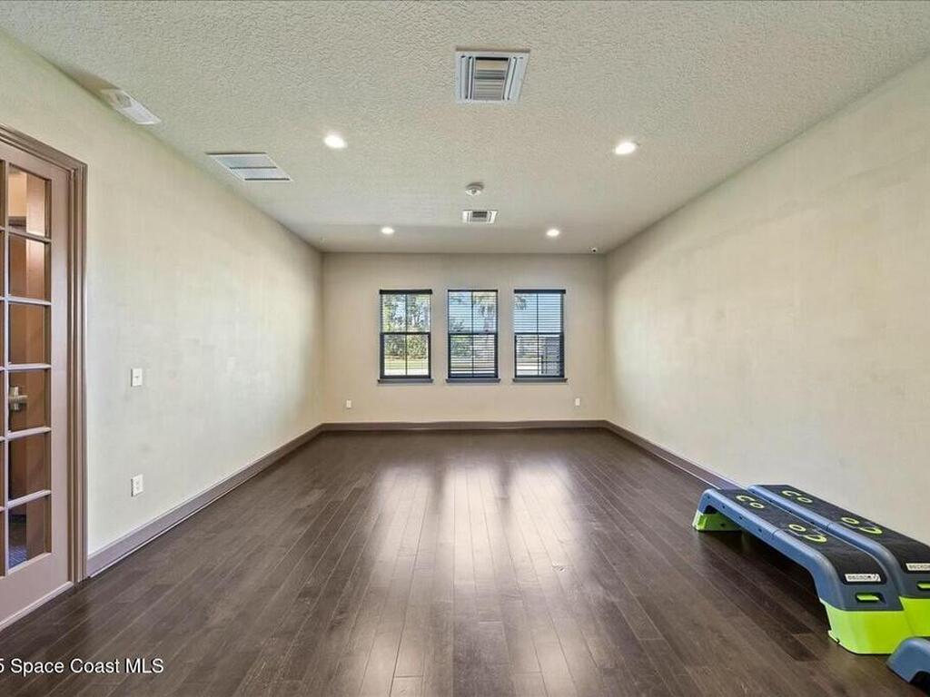 532 Sedges Avenue, West Melbourne, FL 32904