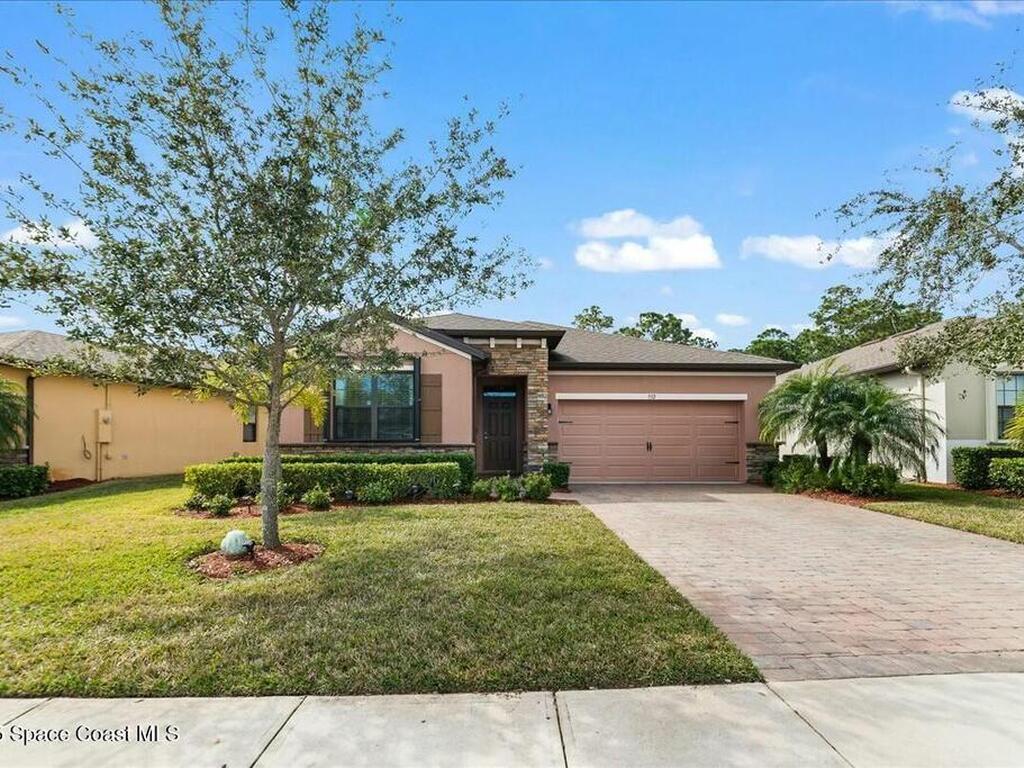 532 Sedges Avenue, West Melbourne, FL 32904