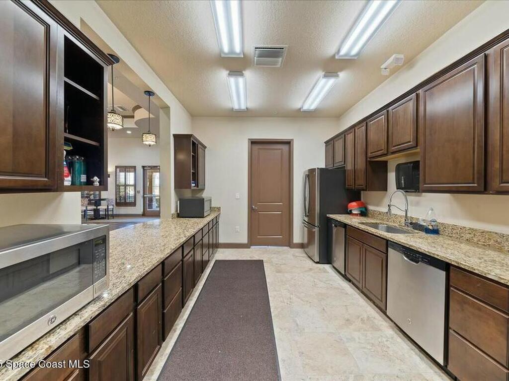 532 Sedges Avenue, West Melbourne, FL 32904