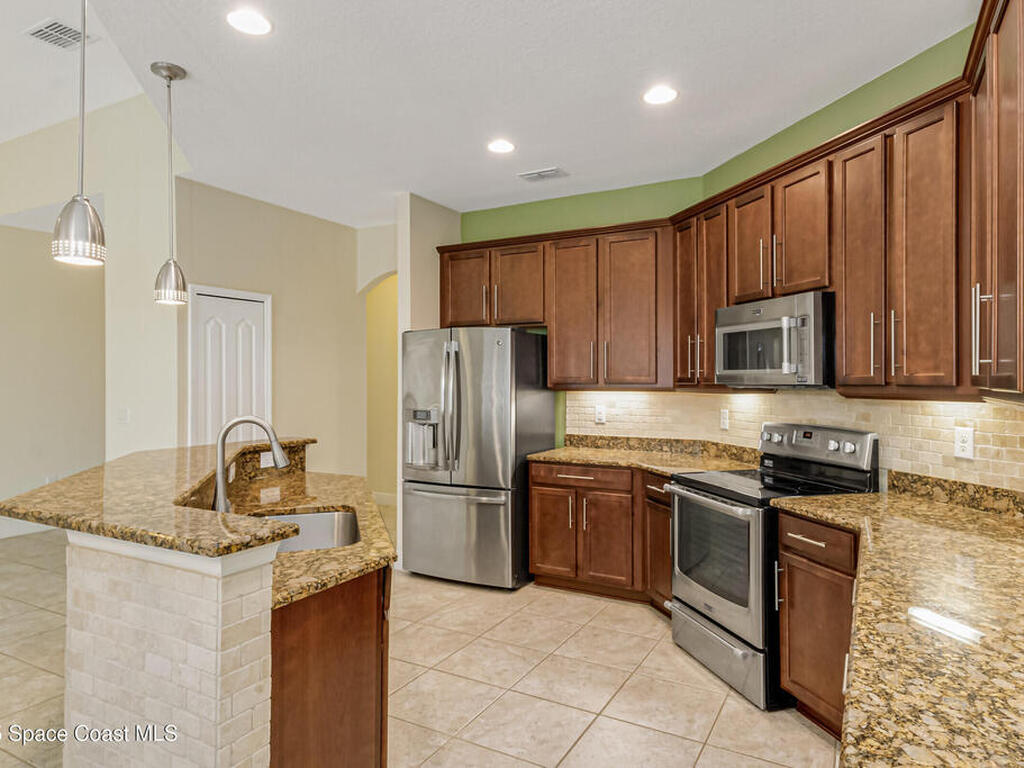 1817 Attilburgh Boulevard, Melbourne, FL 32904