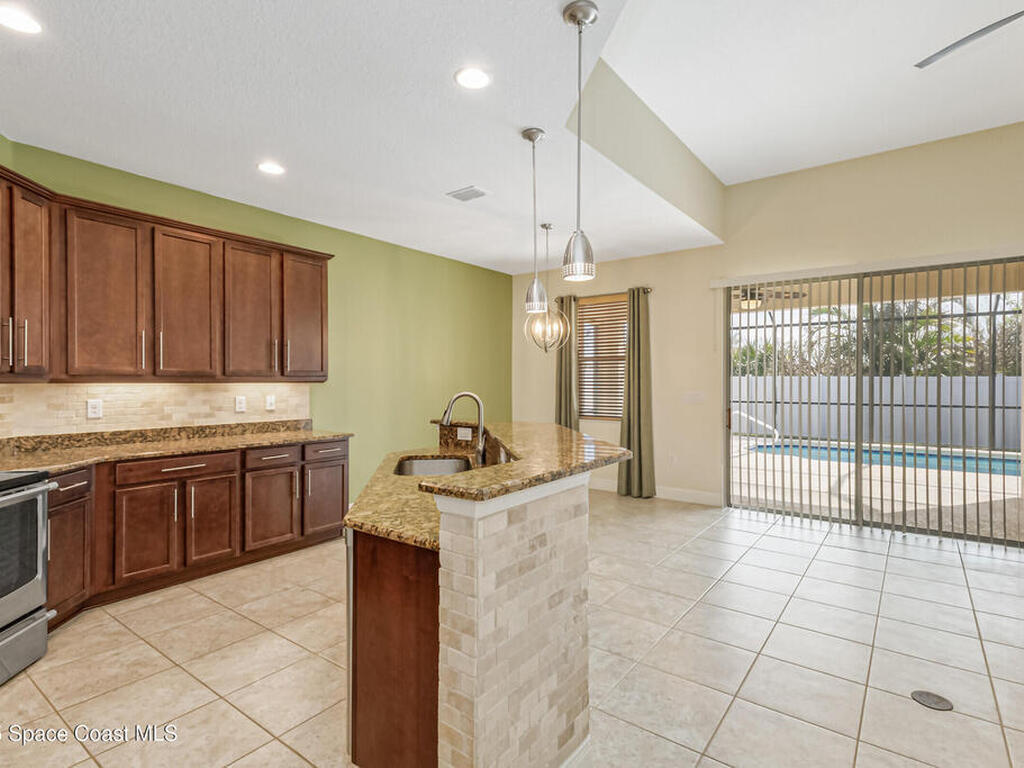 1817 Attilburgh Boulevard, Melbourne, FL 32904