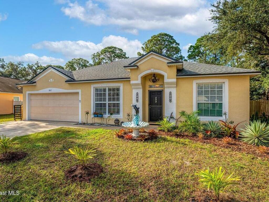 845 Sandhurst Court, Titusville, FL 32780