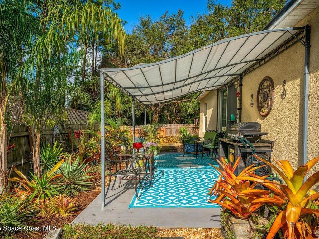 845 Sandhurst Court, Titusville, FL 32780