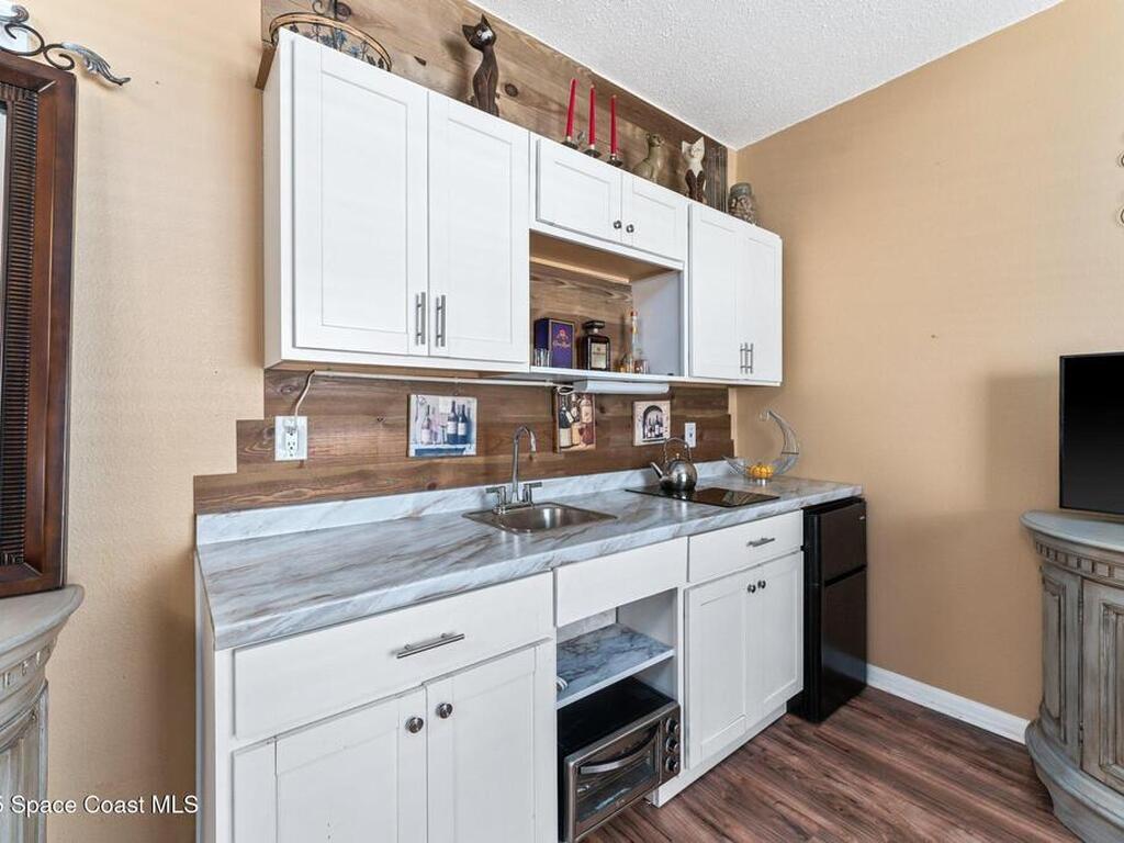 845 Sandhurst Court, Titusville, FL 32780