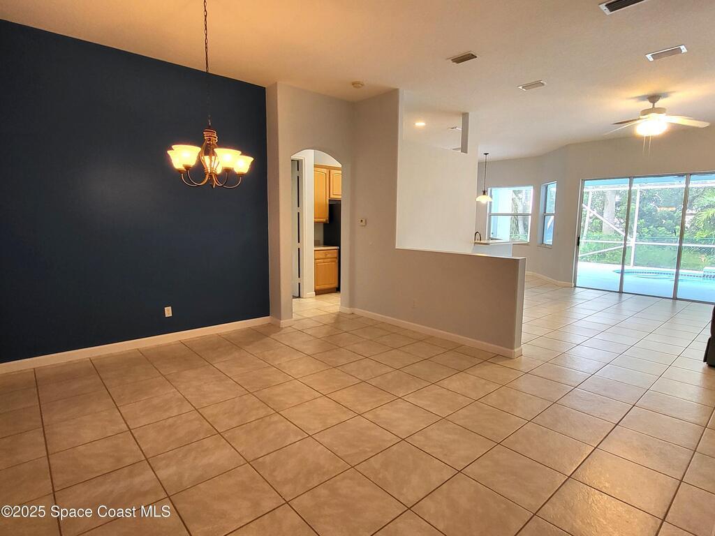 5105 E 1st Square, Vero Beach, FL 32968