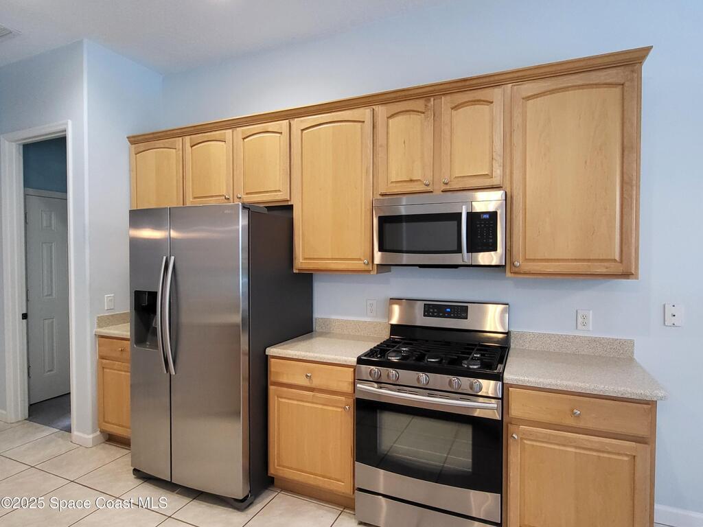 5105 E 1st Square, Vero Beach, FL 32968