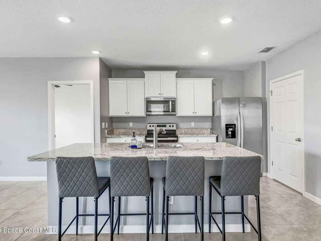 201 Bubbling Lane, Palm Bay, FL 32907