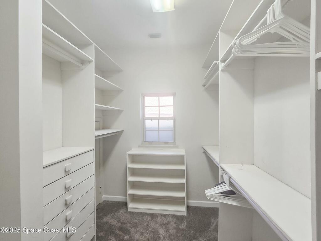 1956 Windward Way, Vero Beach, FL 32963