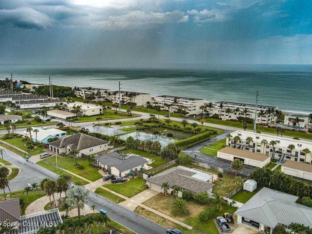 2103 Redwood Avenue, Melbourne Beach, FL 32951