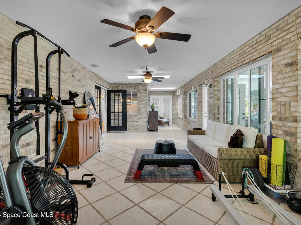 1059 N Range Road, Cocoa, FL 32926