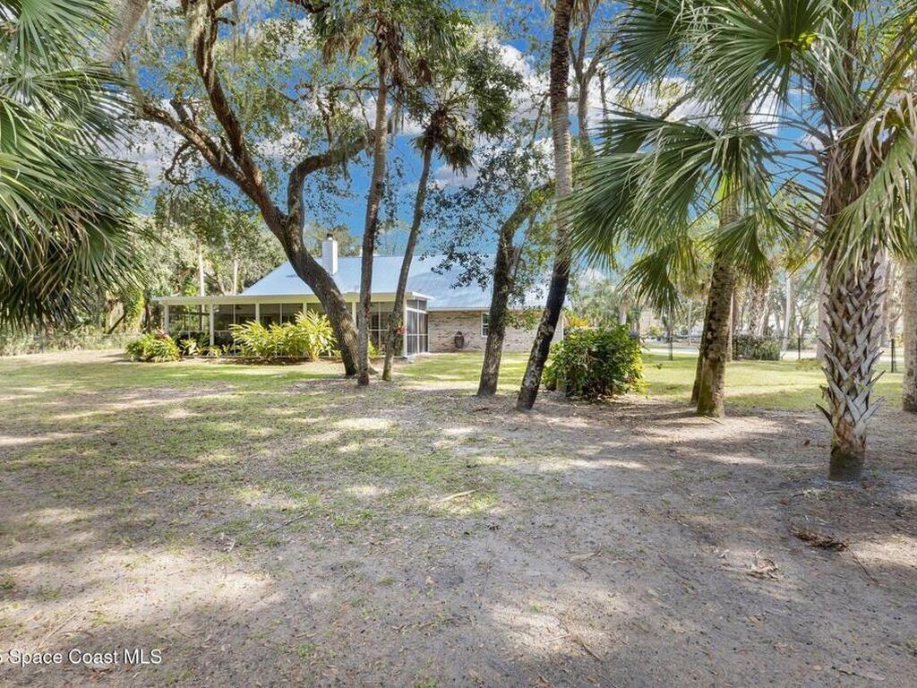 1059 N Range Road, Cocoa, FL 32926
