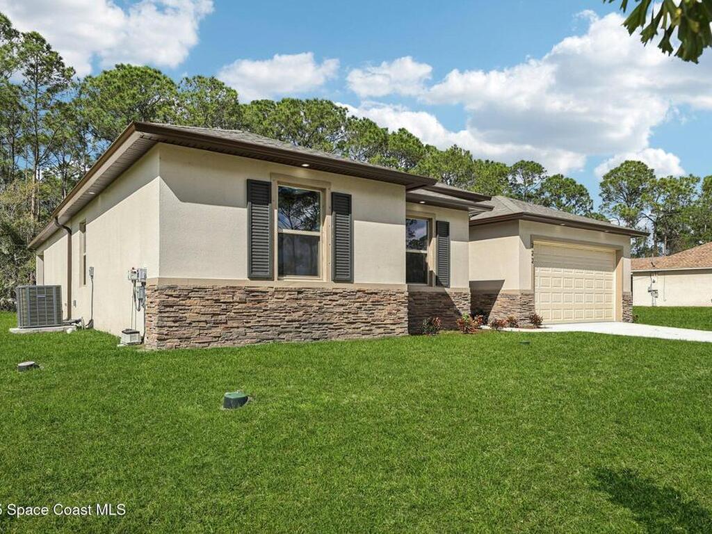 1019 Tolson Street, Palm Bay, FL 32909