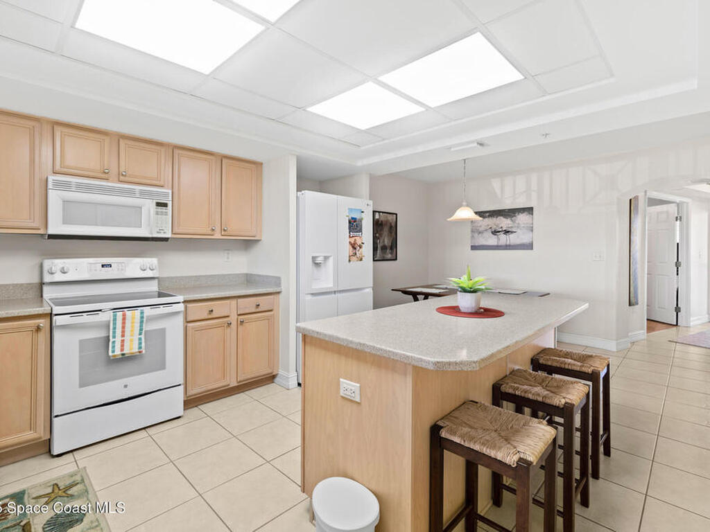 8470 Ridgewood Avenue, Cape Canaveral, FL 32920