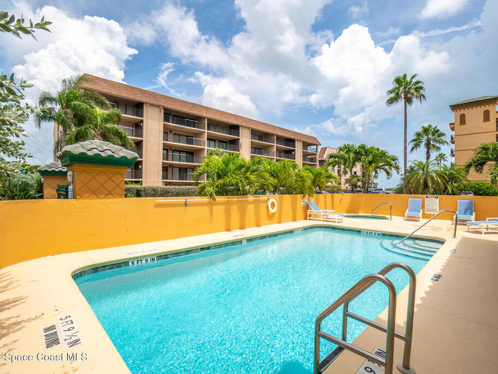 8470 Ridgewood Avenue, Cape Canaveral, FL 32920