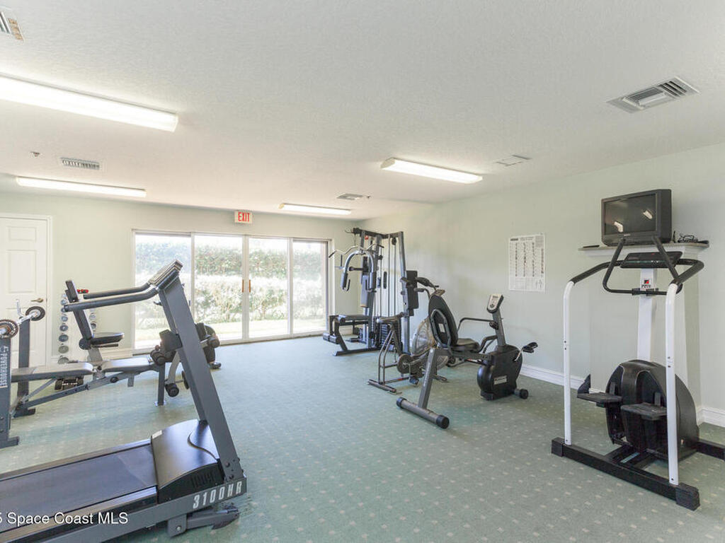 8470 Ridgewood Avenue, Cape Canaveral, FL 32920