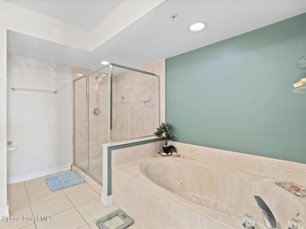 8470 Ridgewood Avenue, Cape Canaveral, FL 32920