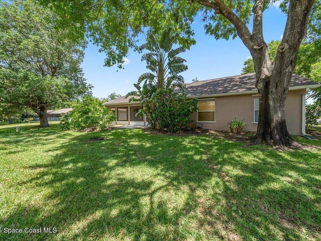 295 Oak Lake Road, Melbourne, FL 32901