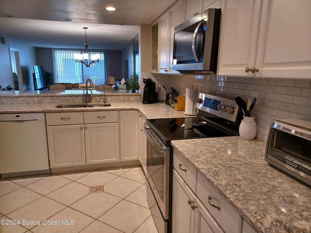 1830 N Atlantic Avenue, Cocoa Beach, FL 32931