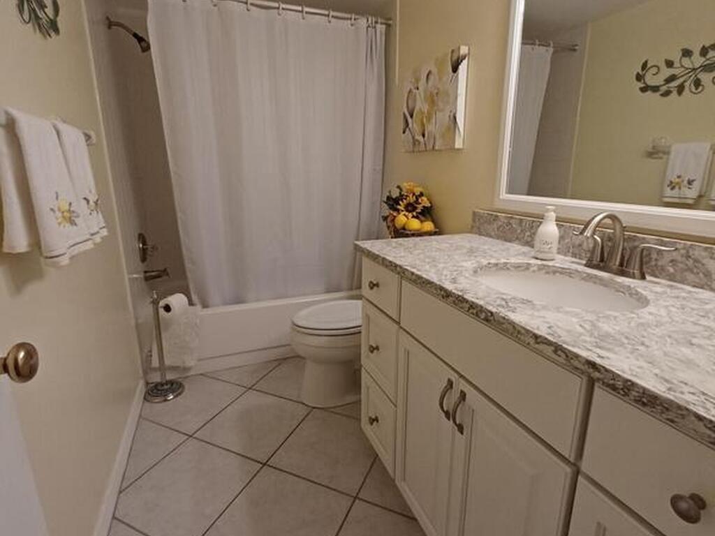 1830 N Atlantic Avenue, Cocoa Beach, FL 32931