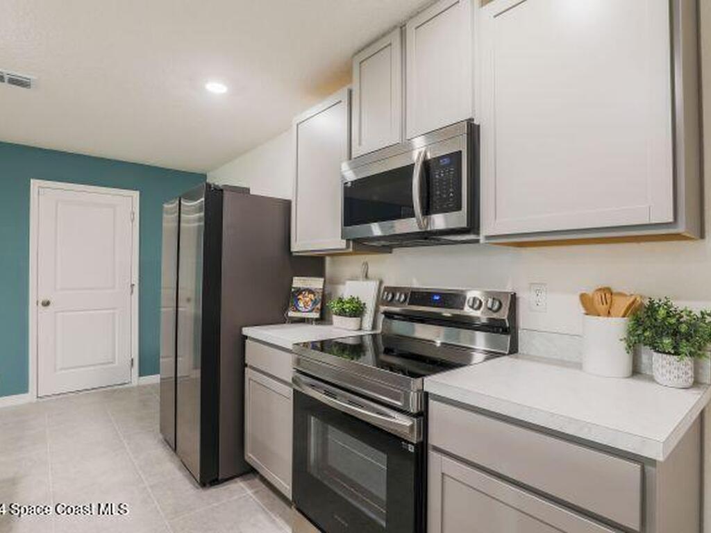 434 Treemont Avenue, Palm Bay, FL 32908