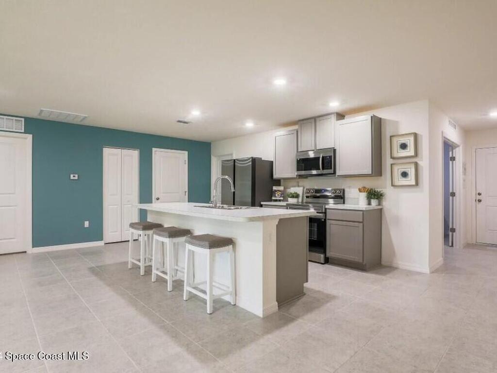 434 Treemont Avenue, Palm Bay, FL 32908