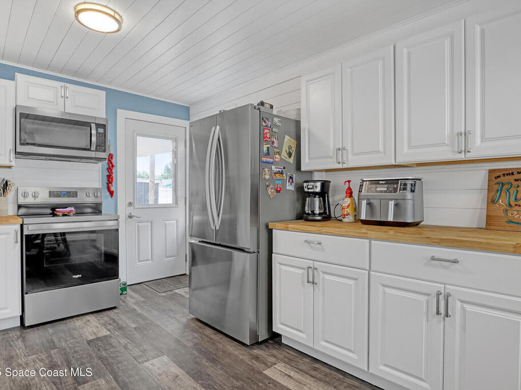 665 Hollywood Boulevard, Melbourne, FL 32904