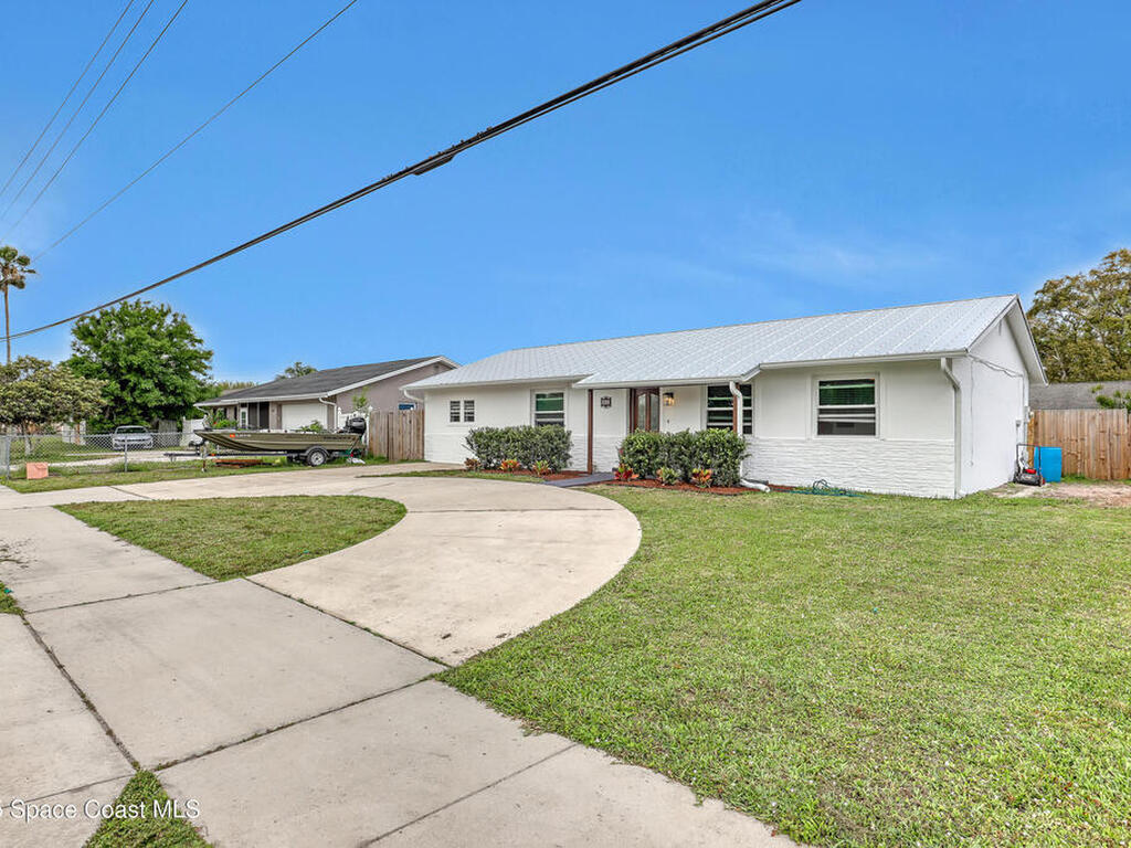 665 Hollywood Boulevard, Melbourne, FL 32904
