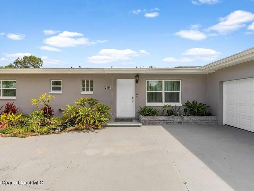 2415 Dunbar Avenue, Melbourne, FL 32901