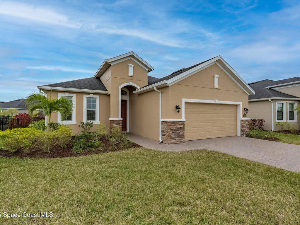 3327 Addison Drive, Melbourne, FL 32940