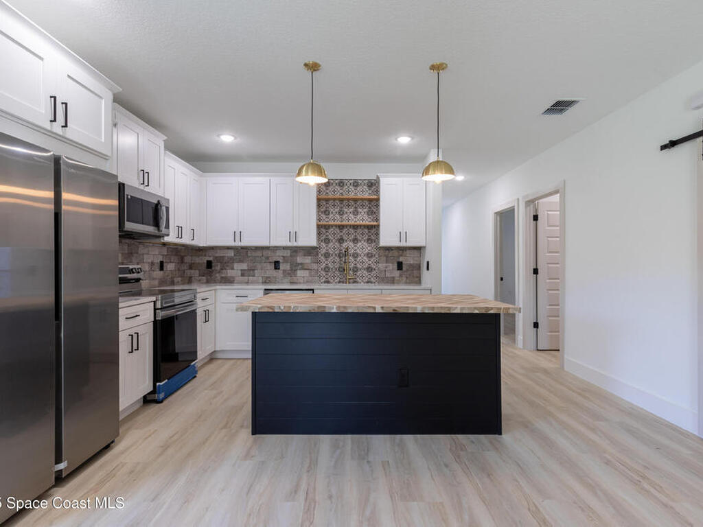 1613 Chamorro Street, Palm Bay, FL 32909