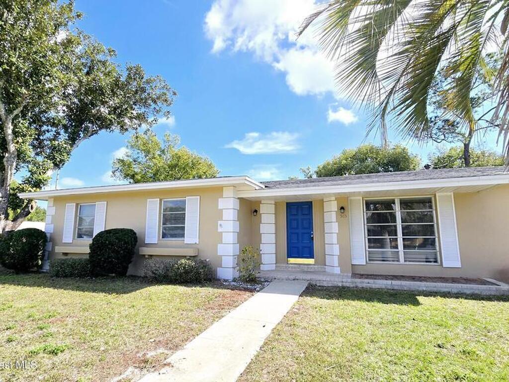 1585 Providence Boulevard, Deltona, FL 32725
