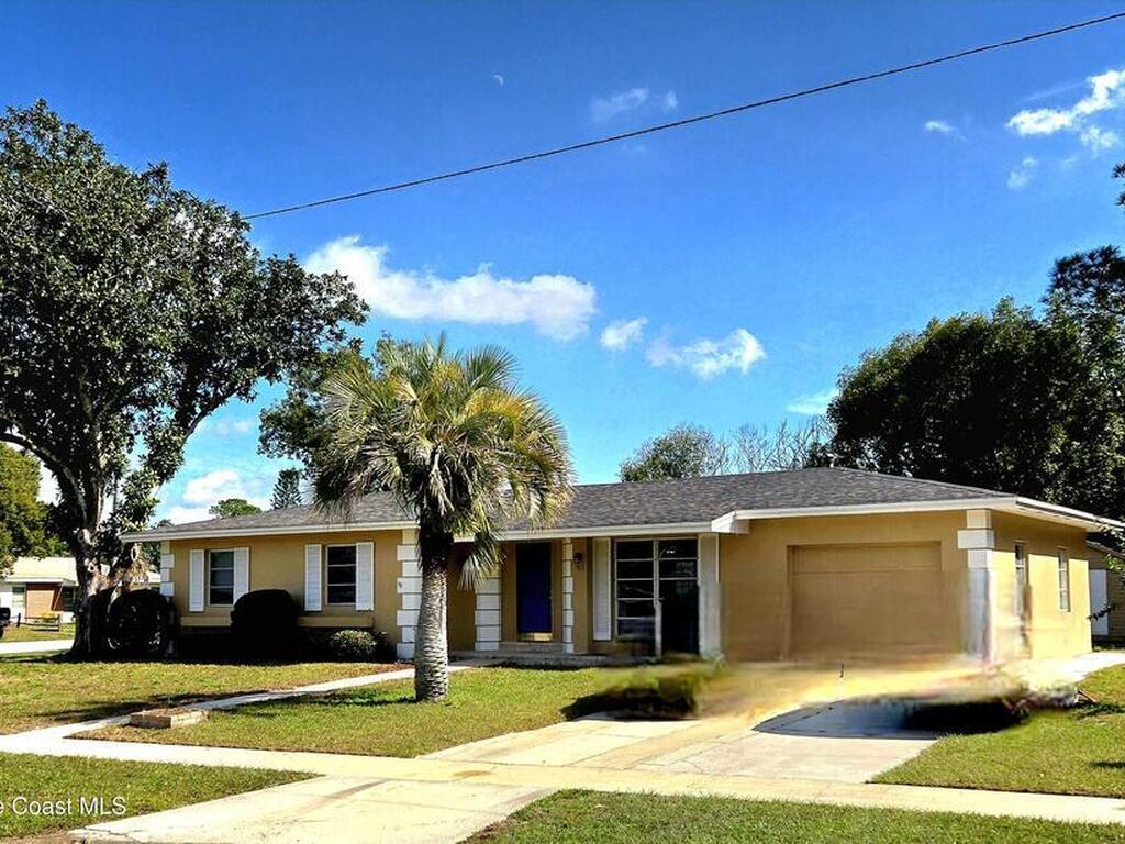 1585 Providence Boulevard, Deltona, FL 32725