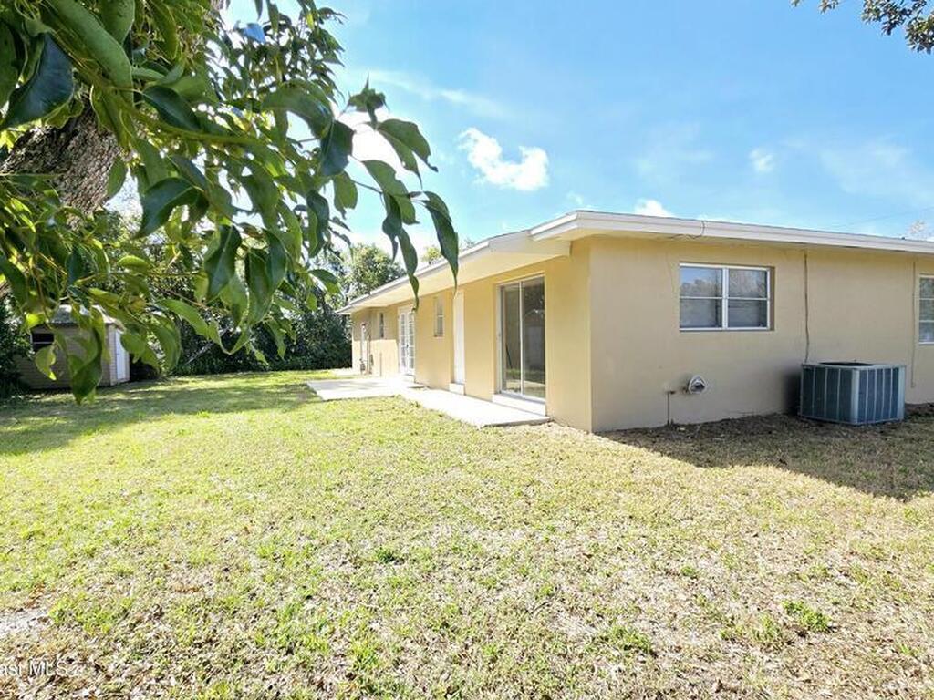 1585 Providence Boulevard, Deltona, FL 32725