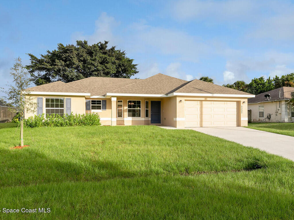 742 Tejon Avenue, Palm Bay, FL 32908